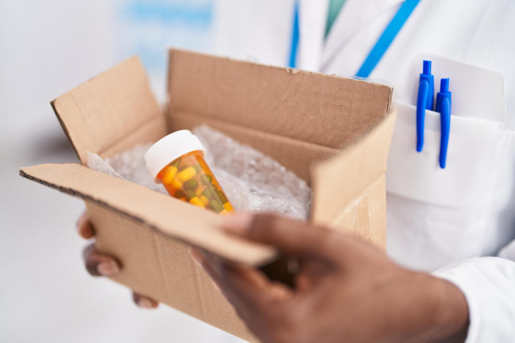 Como importar medicamentos para uso pessoal com autorização da Anvisa